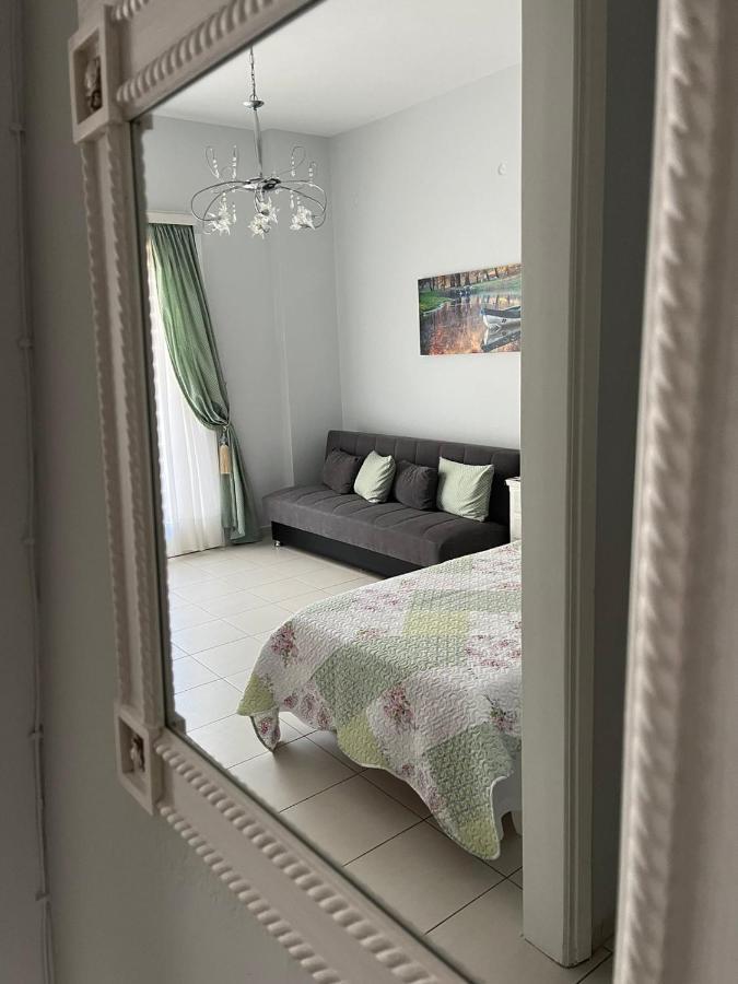 Sea View Apartments Near Athens Airport 02 Артемида Екстериор снимка